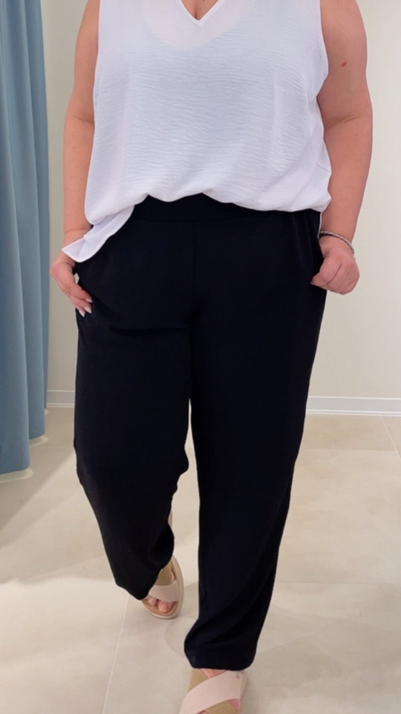 Pantalone Mat gamba stretta nero